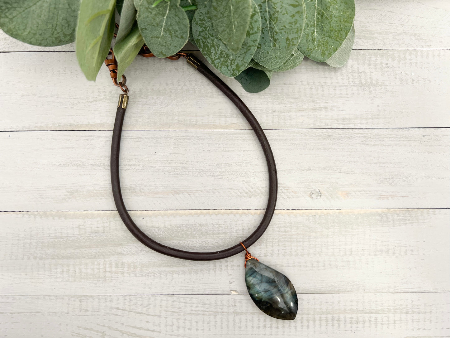 Labradorite Stone Necklace 003