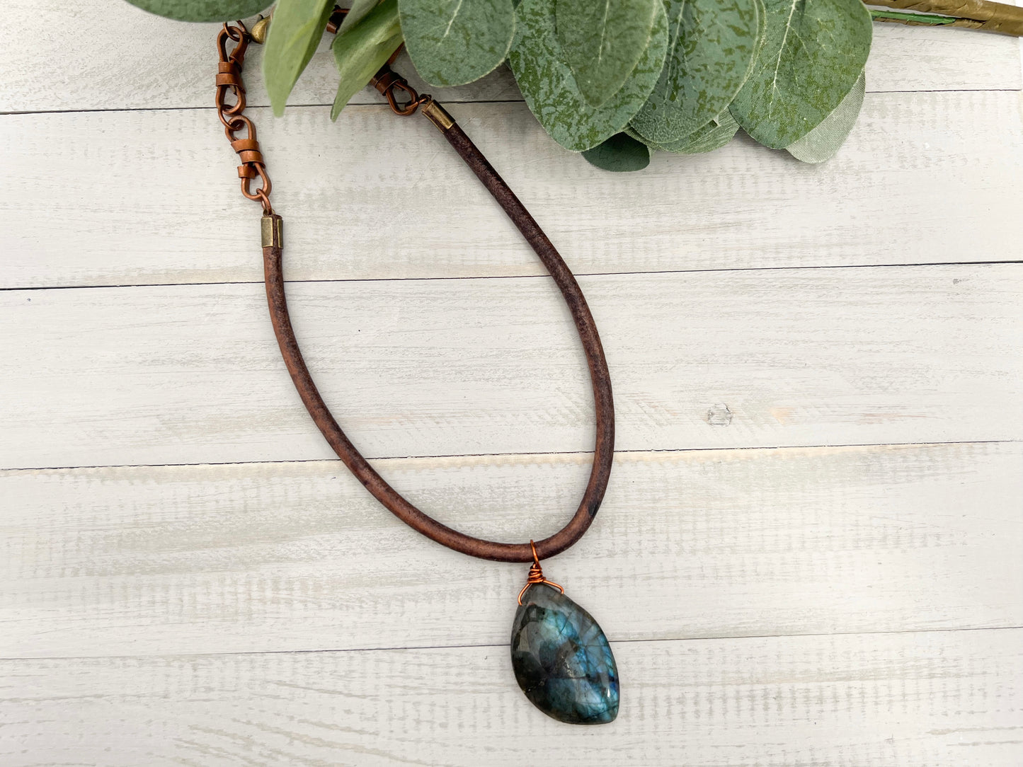 Labradorite Stone Necklace 005