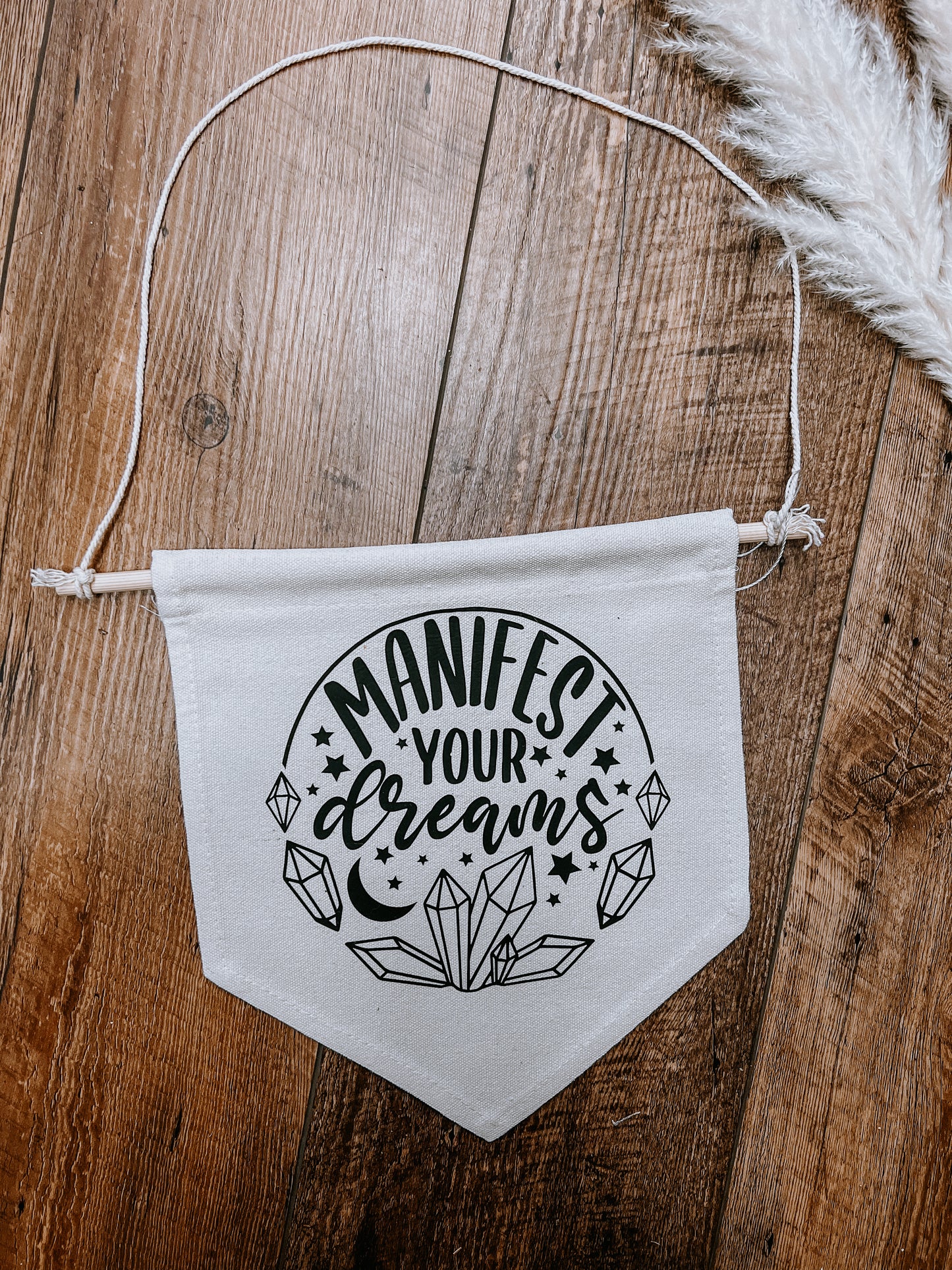 Manifest your dreams Canvas Banner