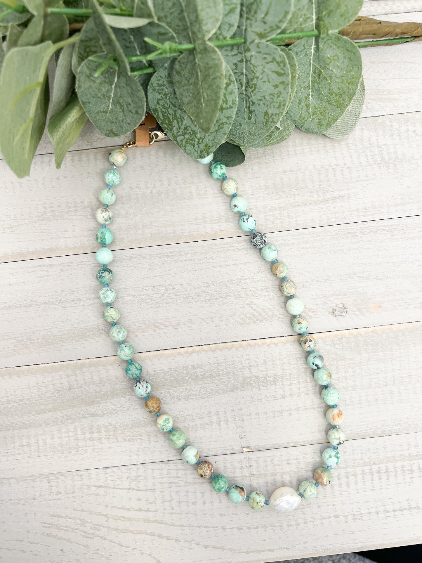 Prevuan Turquoise Necklace